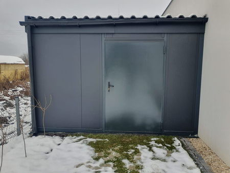 Abstellraum aus PIR-Paneelen