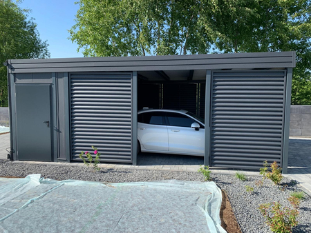 Einzelcarport + Abstellraum auf der Rückseite - Wellblech- 4x Jalousie Premium Wand